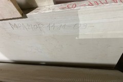 Мрамор № 111103. Размер: 2350х380х20. Цена за кусок: 13 842 руб.